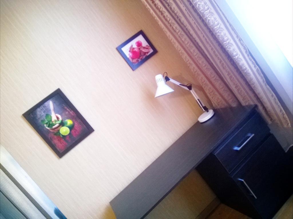 Apartment Zamkovaya 14 Hrodna Quarto foto